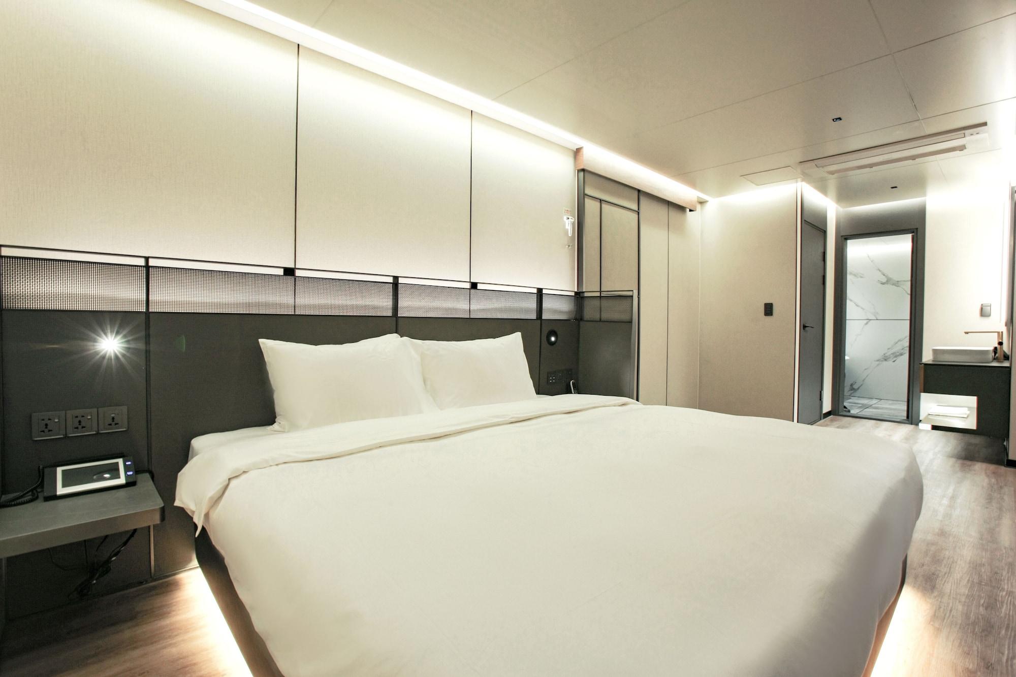 L&L City Hotel Čedžu Exteriér fotografie